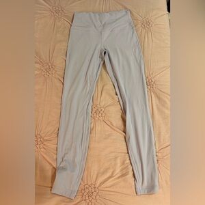 Lululemon size 8 lilac align leggings